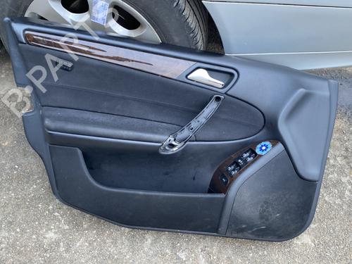 Venstre frontpanel MERCEDES-BENZ C-CLASS (W203) C 220 CDI (203.008) (150 hp) 31836676