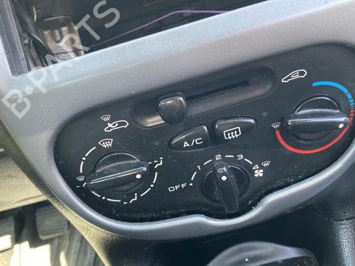 Climate control PEUGEOT 206 Hatchback (2A/C) 1.4 HDi eco 70 | BP27159561I5 