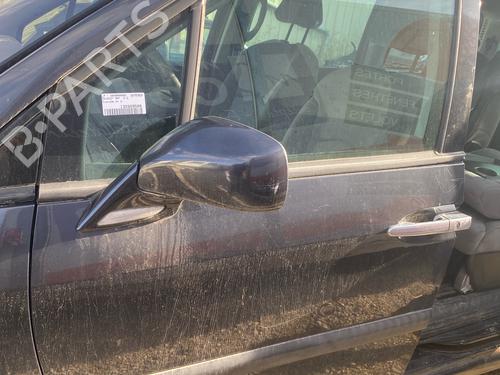 Used Left front door Left front door 39215358 39215358