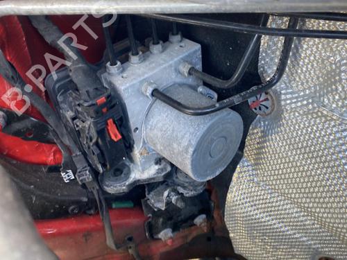 Used ABS pump VW POLO VI (AW1, BZ1, AE1) 1.0 MPi (80 hp) 21594886