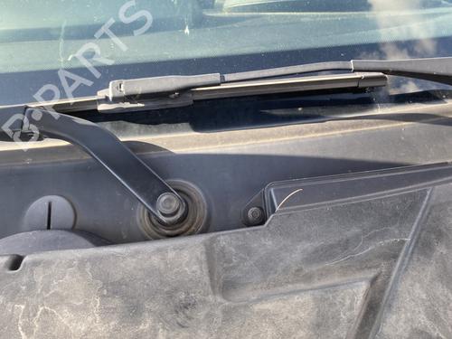 Used Front wiper motor Front wiper motor BMW 1 (E87) 118 d (143 hp) 28583051 28583051