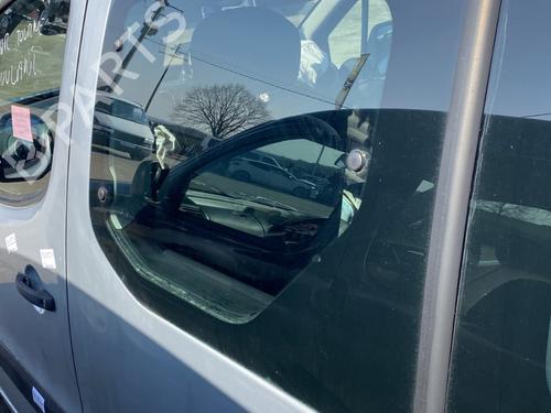rear-left-door-window-peugeot-partner-tepee-2008-24423466 main image