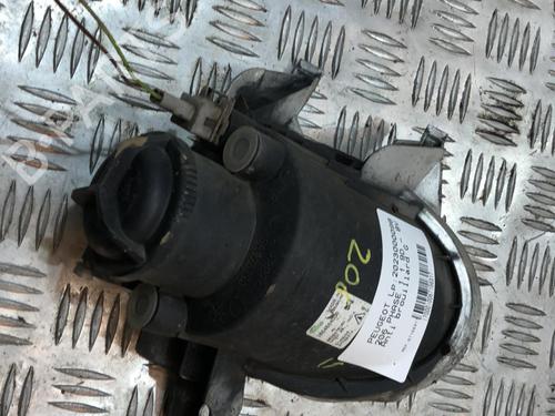 Used Left front fog light PEUGEOT 206 Hatchback (2A/C) 1.9 D (69 hp) 22110350