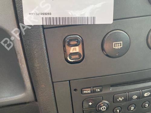 Used Left front window switch Left front window switch 35960878 35960878