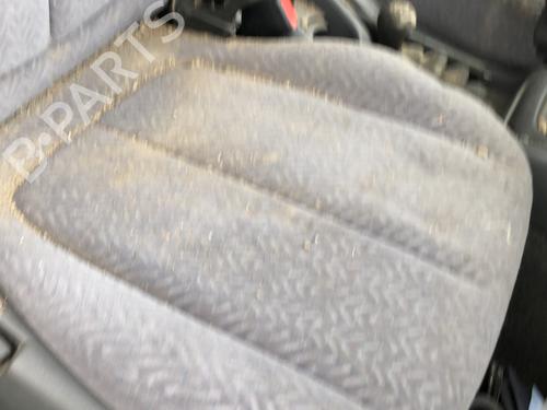 Used Right front seat Right front seat 22127141 22127141
