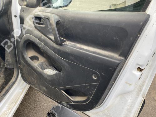 Used Front right panel PEUGEOT PARTNER Box Body/MPV 1.6 HDi (75 hp) 30885699