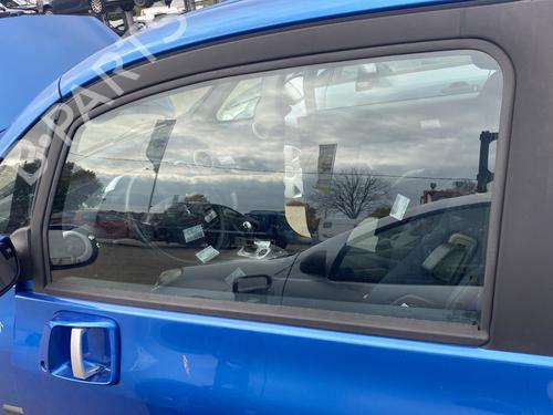 Front left door window PEUGEOT 1007 (KM_) 1.6 16V | BP29477650C18 