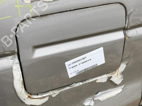 Used Fuel flap LAND ROVER RANGE ROVER II (P38A) 2.5 D 4x4 (136 hp) 19905937