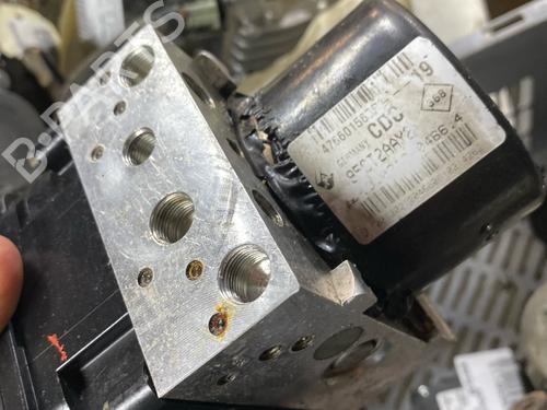 Used ABS pump ABS pump RENAULT MEGANE III Hatchback (BZ0/1_, B3_) 1.5 dCi (BZ09, BZ0D, BZ1W, BZ29, BZ14) (110 hp) 40610387 40610387