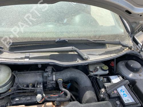 Used Front wiper motor Front wiper motor 34334739 34334739