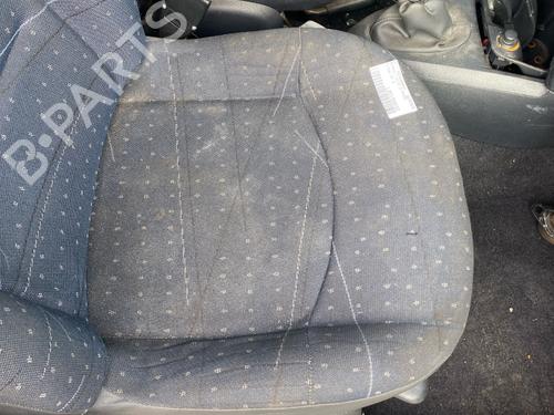Used Right front seat Right front seat RENAULT CLIO II (BB_, CB_) 1.5 dCi (B/CB07) (65 hp) 40268739 40268739