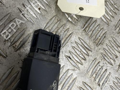 Switch RENAULT MASTER II Van (FD) 2.5 dCi 100 (FD0U, FD0V, FD3U, FD3V, FD8U, FD8V) | BP25031328I30 - Image 3