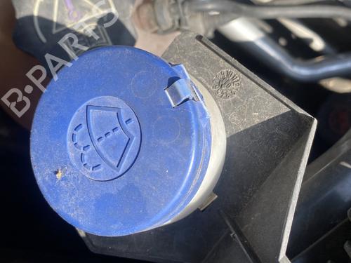 windscreen-washer-tank-citroen-c4-picasso-i-mpv-ud_-2006-2007-2008-2009-2010-2011-2012-2013-2014-2015-32629792 main image