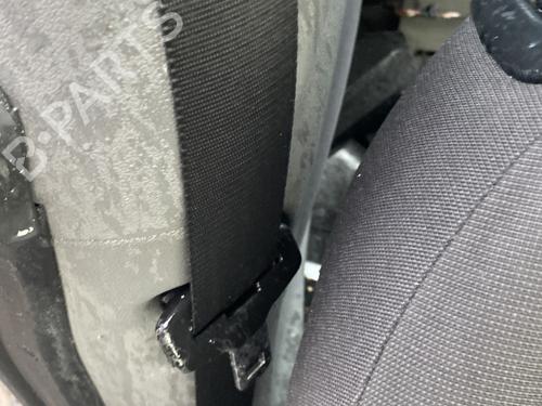 front-right-seatbelt-ford-focus-ii-convertible-2006-2007-2008-2009-2010-32218269 main image