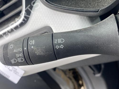 Used Steering column stalk Steering column stalk RENAULT CLIO V (B7_) 1.0 TCe 90 (B7MT) (91 hp) 26431401 26431401