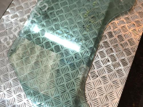 Used Front right door window MINI MINI (R50, R53) One (90 hp) 19909111