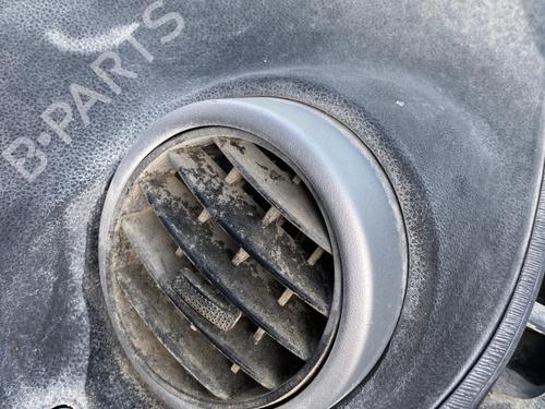 Used Air vent Air vent RENAULT KANGOO Express (FW0/1_) Z.E. (FW0Z, FW1Z) (60 hp) 32135907 32135907