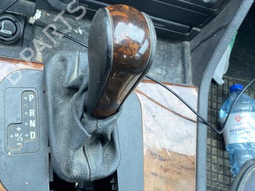 Used Gear lever BMW 5 (E39) 525 d (163 hp) 26289108