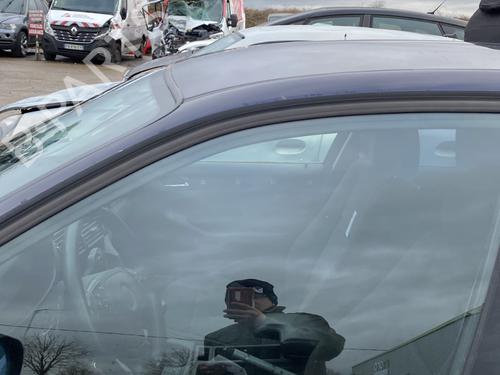 front-left-door-window-bmw-3-e46-1997-1998-1999-2000-2001-2002-2003-2004-2005-32194587 main image