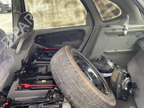 Front left panel RENAULT SCÉNIC I MPV (JA0/1_, FA0_) 1.6 (JA00, JA16, JA15, JA19, JA1V, JA2B, JA2C, JA0B,... | BP27517894C58 - Image 9