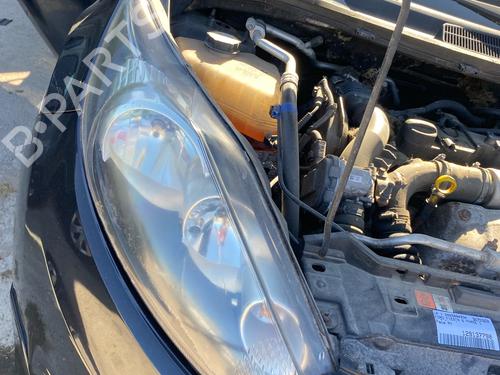 right-headlight-ford-fiesta-vi-cb1-ccn-2008-37078770 main image