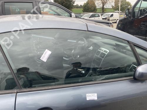 Used Front right door window PEUGEOT 307 CC (3B) 2.0 HDi 135 (136 hp) 19931971