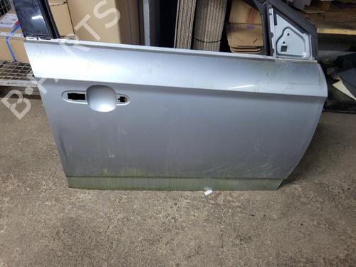 Used Right front door FORD MONDEO IV (BA7) [2007-2015]  22118833