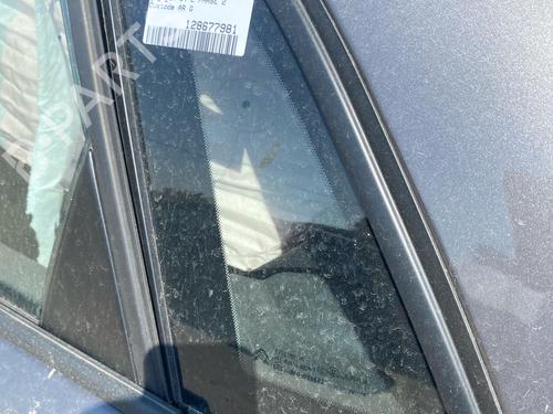 rear-left-door-window-citroen-c4-ii-nc_-2009-36866916 main image
