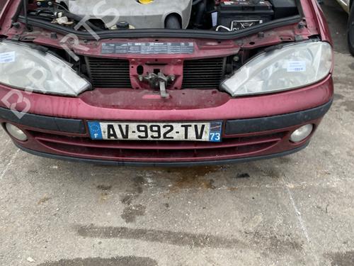 Used Front bumper RENAULT MEGANE I (BA0/1_) 1.9 dTi (BA1U) (80 hp) 22806463