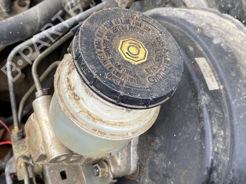Used Brake master cylinder Brake master cylinder OPEL FRONTERA A Sport (U92) 2.0 i (52SUD2, 55SUD2) (115 hp) 31944323 31944323