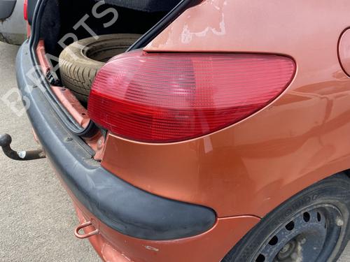 Used Right taillight PEUGEOT 206 Hatchback (2A/C) 1.9 D (69 hp) 25296010