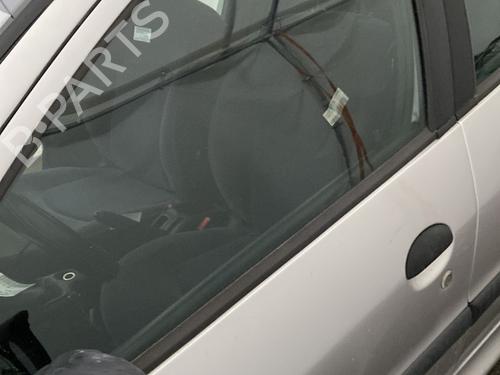 Used Front left door window Front left door window 30939253 30939253