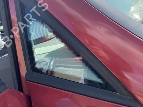 Front right quarter glass SEAT ALTEA (5P1) 2.0 TDI 16V | BP25124631C112 