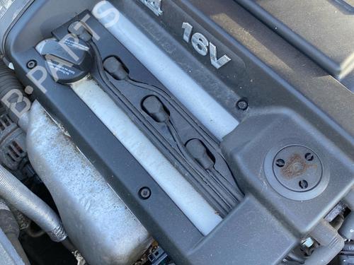 Used Cylinder head Cylinder head 36786611 36786611