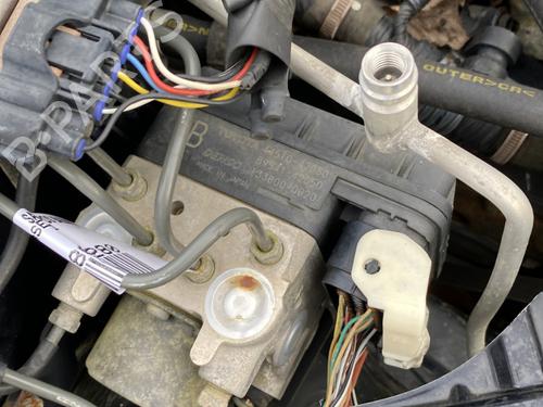 abs-pump-toyota-rav-4-ii-_a2_-2000-2001-2002-2003-2004-2005-33177925 main image