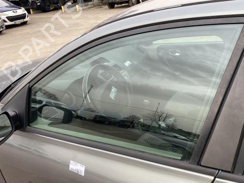 BP30315440C18 main image