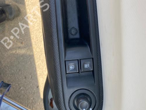 Left front window switch RENAULT TWINGO III (BCM_, BCA_) 0.9 TCe 90 (BCM9, BCM2) | BP38072049I27 - Image 2