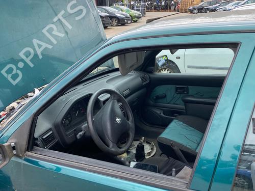 Used Left front door Left front door 37501306 37501306