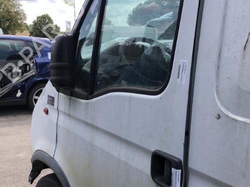 Used Left front door RENAULT MASTER II Van (FD) 2.5 D (FD0A, FD0E, FD2E, FD3E) (80 hp) 22125117