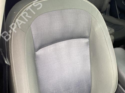 Used Right front seat Right front seat NISSAN QASHQAI I (J10, NJ10) 2.0 dCi All-wheel Drive (150 hp) 28817142 28817142