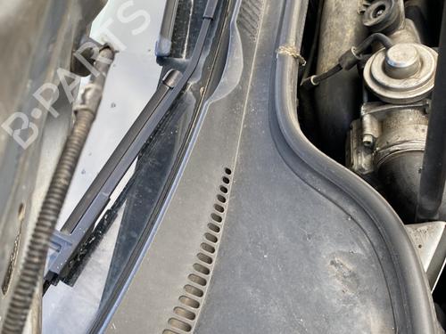 Used Scuttle panel VW GOLF V (1K1) 1.9 TDI (105 hp) 31859819