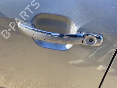 Used Front left exterior door handle FORD MONDEO III (B5Y) 2.0 TDCi (130 hp) 24435703