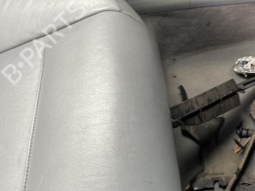 Sæde Bagtil Sæde Bagtil BMW 3 (E46) 320 d (150 hp) 26297752 26297752