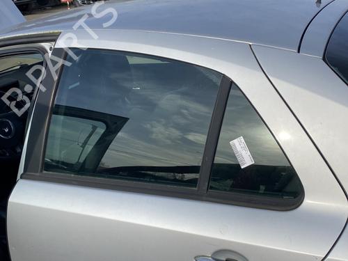 Used Left rear door Left rear door RENAULT LAGUNA II (BG0/1_) 2.0 16V (BG00, BG0K, BG0P, BG0W) (135 hp) 30133263 30133263