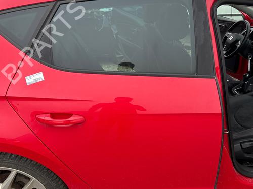 right-rear-door-seat-leon-5f1-2012-2013-2014-2015-2016-2017-2018-2019-2020-2021-36897688 main image