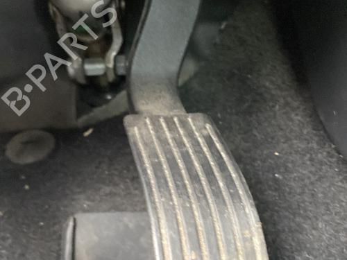Used Pedal PEUGEOT 208 I (CA_, CC_) 1.6 HDi (92 hp) 28681596