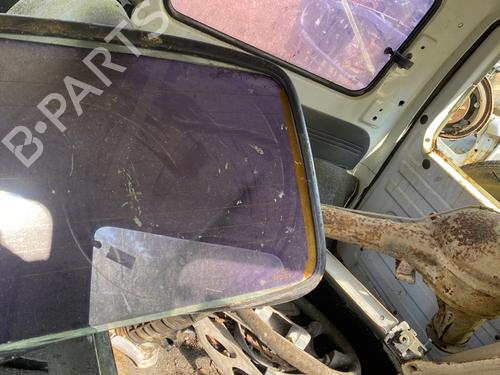 Used Bootlid window Bootlid window SUZUKI SAMURAI Closed Off-Road Vehicle (SJ_) 1.9 TD All-wheel Drive (SJ419TD) (63 hp) 33553965 33553965