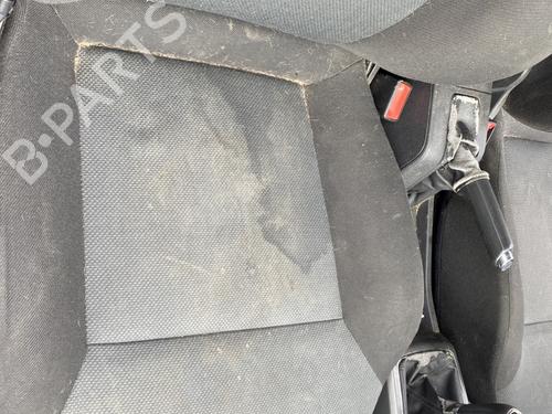 Used Right front seat Right front seat OPEL ASTRA H (A04) 1.6 (L48) (105 hp) 25442357 25442357