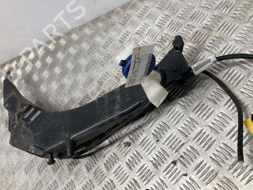 Windscreen washer tank PEUGEOT 308 II (LB_, LP_, LW_, LH_, L3_) 1.5 BlueHDI 100 | BP19910231C113