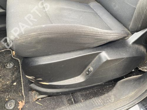 Used Left front seat Left front seat FORD S-MAX (WA6) 1.8 TDCi (125 hp) 33743330 33743330